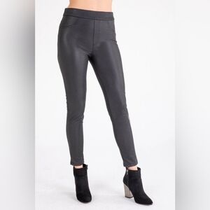 Black Skiny Fit Sparkly Pullon Pants ISLE by Melissa 4 Pocket Women Size Large.